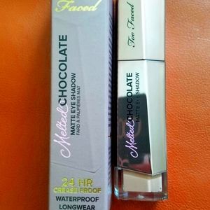 Too faced melted chocolate matte eye shadow
